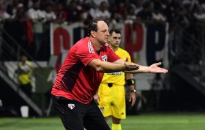 São Paulo opta por tirar Rogério Ceni para 2023. (Foto: Marcos Ribolli/ge)