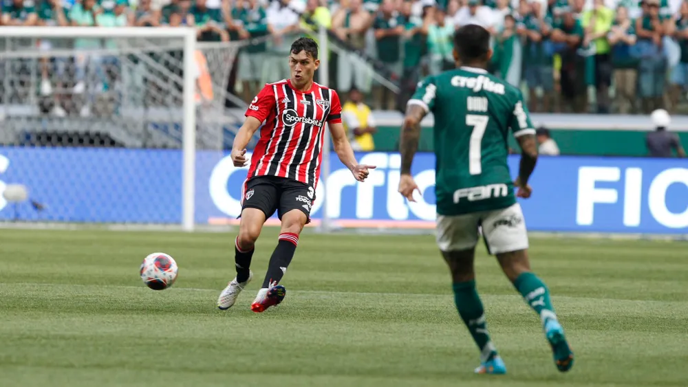 Ferraresi foi homenageado em Instagram de clube venezuelano. (Foto: Twitter do São Paulo)