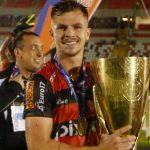São Paulo desiste oficialmente de Bernardo e quer outro zagueiro para 2023. (Foto: Twitter do Ituano)
