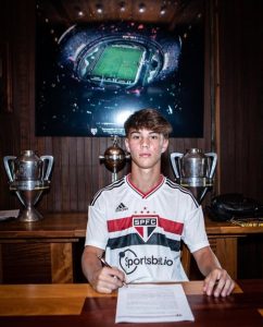 Igor Felisberto vira grande joia do São Paulo. (Foto: Twitter do Sâo Paulo)
