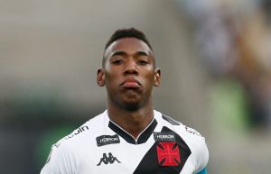 Titular absoluto no Vasco, Leo ainda não teve dívida quitada com o São Paulo. (Foto: Daniel Ramalho/Vasco)