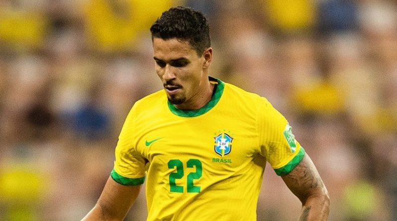 Foto: Lucas Figueiredo/CBF - Veríssimo, especulado no São Paulo, chegou a ser convocado para a Seleção em alguns momentos.