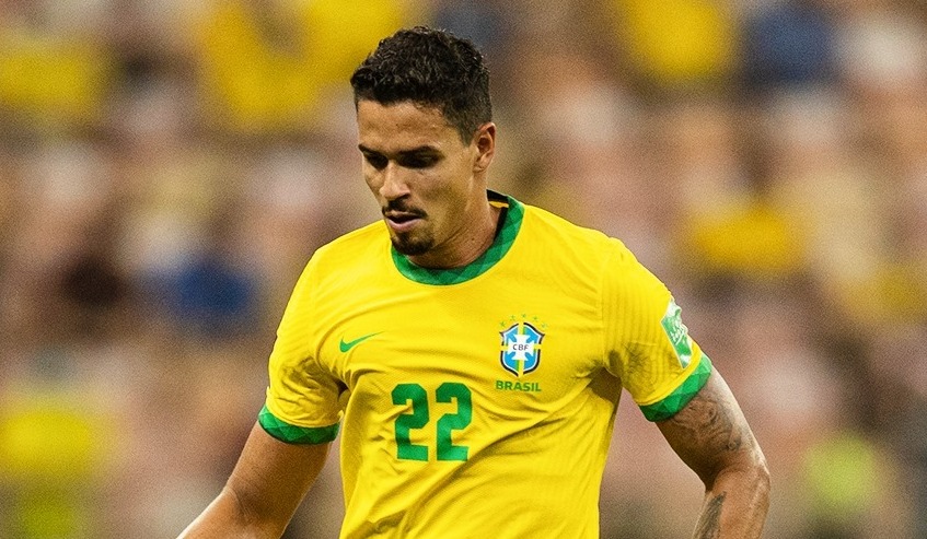 Foto: Lucas Figueiredo/CBF - Veríssimo, especulado no São Paulo, chegou a ser convocado para a Seleção em alguns momentos.