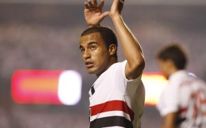 Foto: Rubens Chiri/São Paulo - Lucas Moura teria pedido algumas coisas para retornar ao Morumbi.