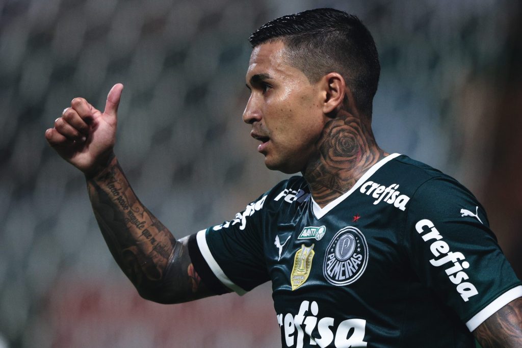 Foto: Ettore Chiereguini/AGIF - Atacante do Palmeiras escolheu um jogador do São Paulo como "desejo".