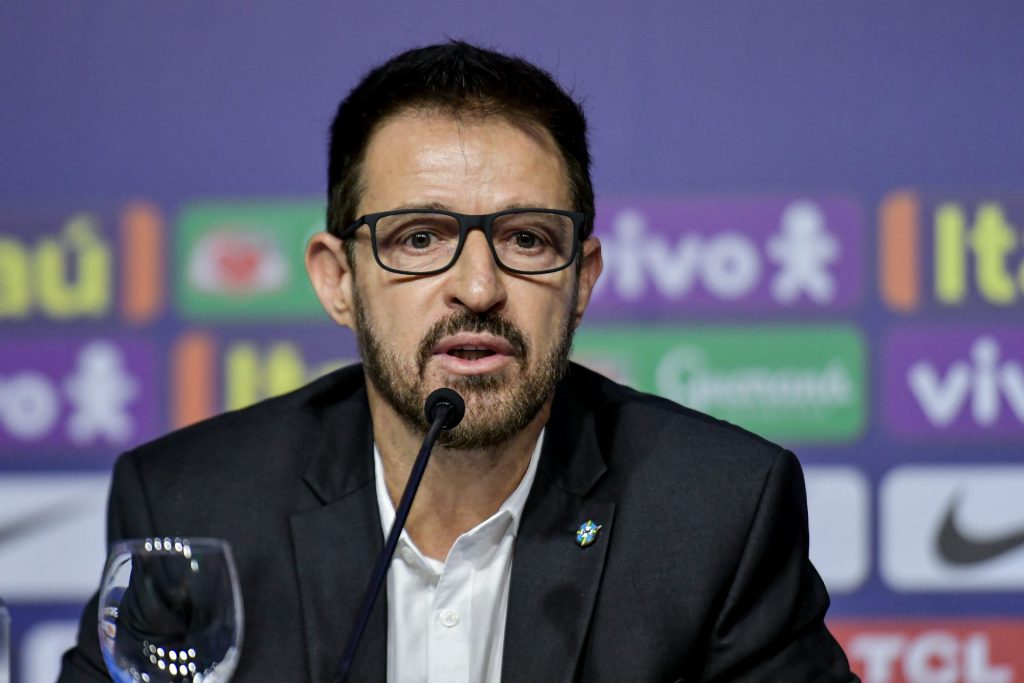 Foto: Thiago Ribeiro/AGIF - Técnico recebeu a notícia após decisão tomada pelo São Paulo.