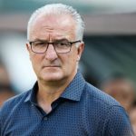 Dorival Jr. faz pedido para diretoria do São Paulo. (Foto: Twitter do São Paulo)