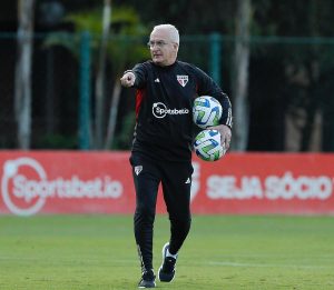 Dorival Jr. foi contratado como técnico do São Paulo. (Foto: Twitter do São Paulo)