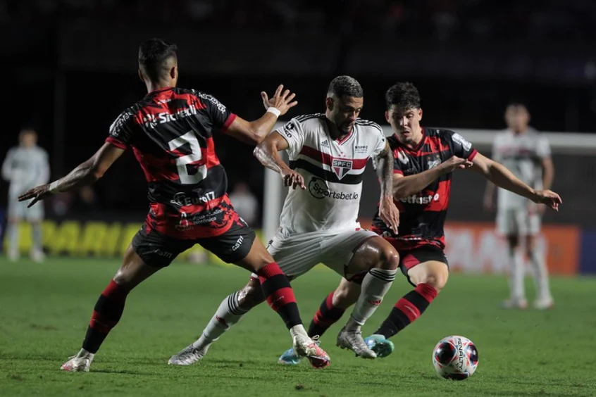 São Paulo pode avançar na Copa do Brasil e ter prêmio milionário. (Foto: Twitter do São Paulo)