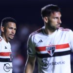 Foto: Marcello Zambrana/AGIF - Dupla do São Paulo foi bem, mas outro titular ganhou mais destaque.