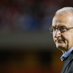 Dorival Junior negou a possibilidade do São Paulo treinar em campo sintético. (Foto: Marcello Zambrana/AGIF)