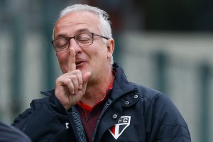 Foto: Marcello Zambrana/AGIF - Treinador do São Paulo já vem chamando a atenção.