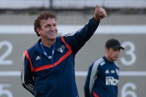 Foto: Marcello Zambrana/AGIF - Cuca pode ser superado pelo atual técnico do São Paulo.