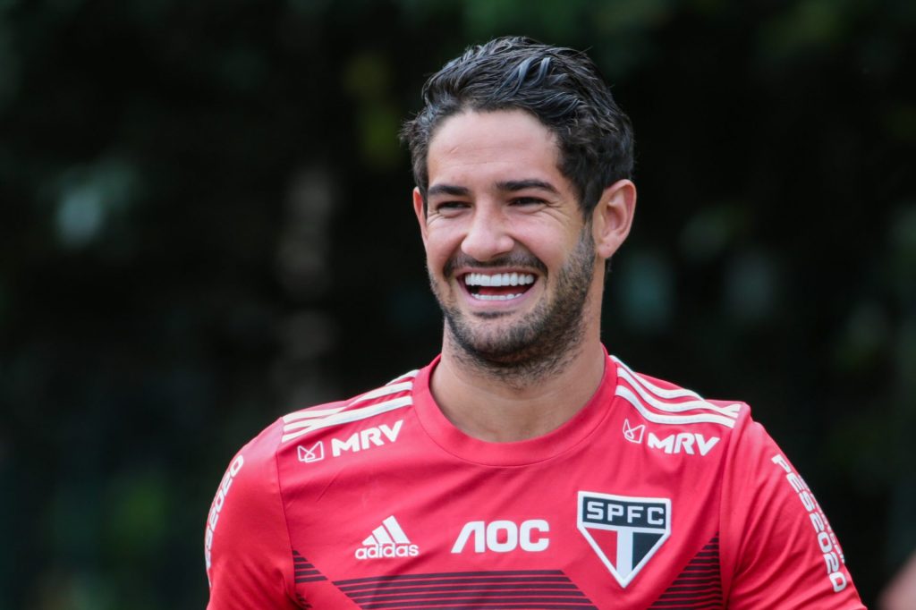 Foto: Marcello Zambrana/AGIF - Pato pode ser uma das novidades do São Paulo em breve.