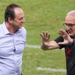 Foto: Pedro Chaves/AGIF - Técnicos foram assunto do goleiro do São Paulo.
