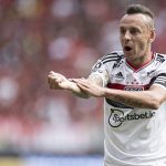 Capitão do São Paulo foi perguntado após sorteio da CBF sobre aposentadoria. (Foto: Jorge Rodrigues/AGIF)