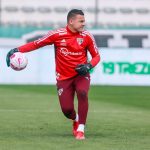 Atitudes de Felipe Alves desagradaram o técnico do São Paulo, Dorival Junior. (Foto: Luiz Erbes/AGIF)