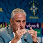 Foto: Thiago Ribeiro/AGIF - Nome desejado no São Paulo participou da última Copa do Mundo com Tite.