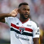 Luan perdeu espaço quando Rogério Ceni era técnico do São Paulo. (Foto: Thiago Calil/AGIF)