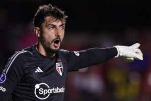 Foto: Ettore Chiereguini/AGIF - Goleiro aprovou a chegada ao São Paulo.