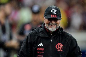 Sampaoli nunca venceu o São Paulo no Morumbi. (Foto: Thiago Ribeiro/AGIF)