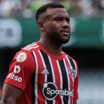 Foto: Robson Mafra/AGIF - Luan vem gerando diversas reações dos torcedores no São Paulo.