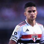 Foto: Ettore Chiereguini/AGIF - Cria do São Paulo joga na posição atualmente.