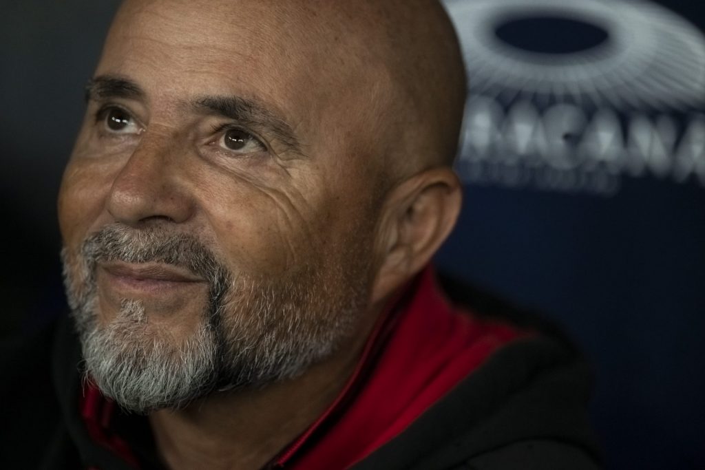 Foto: Jorge Rodrigues/AGIF - Técnico do Flamengo vem fazendo elogios para um dos jovens criados no São Paulo.