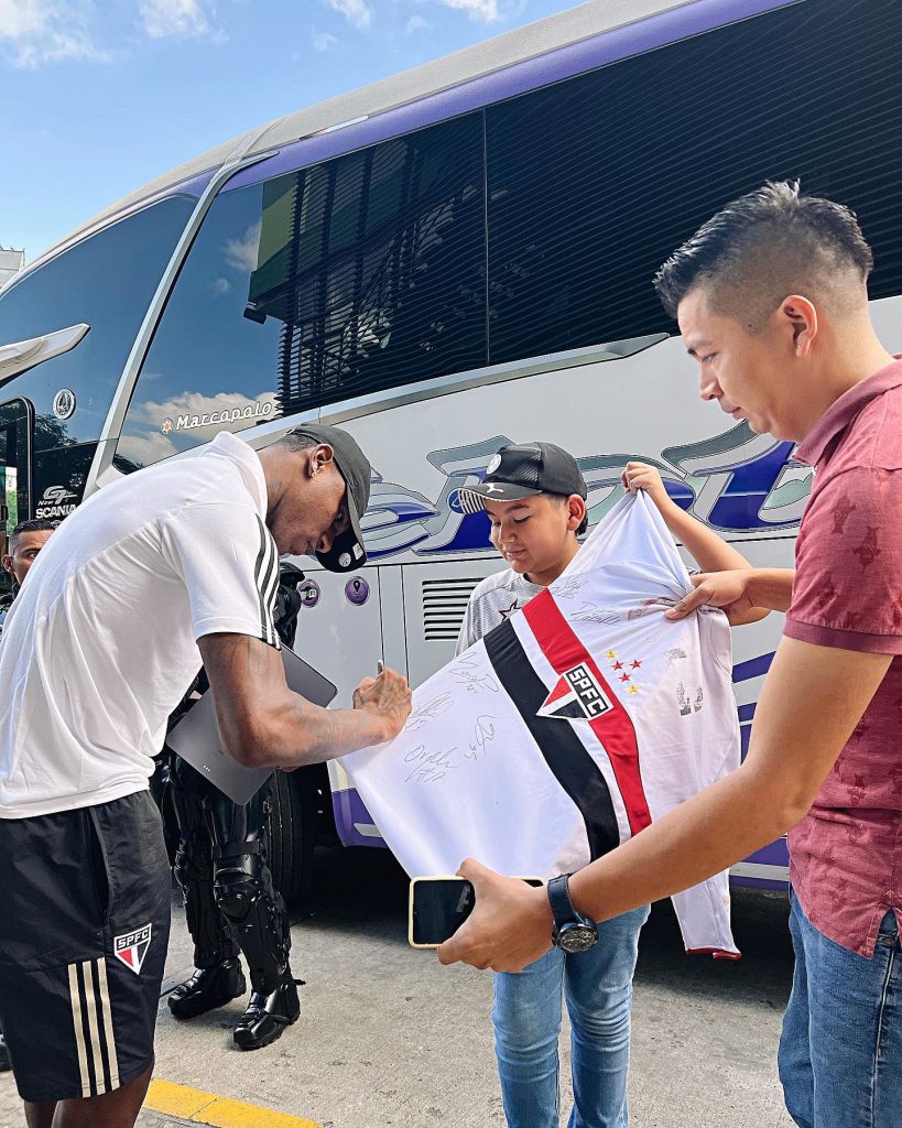 Arboleda está escalado no São Paulo. (Foto: Twitter do São Paulo)