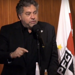 Julio Casares vai buscando resolver todos os problemas do São Paulo. (Foto: Twitter do São Paulo)