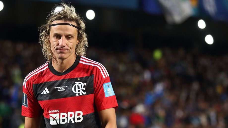 David Luiz está em baixa no Flamengo e seu reserva pode pintar no São Paulo. (Foto: Twitter do São Flamengo)