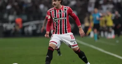 São Paulo tem dúvida no meio de campo, mas Gabriel Neves surge como o grande favorito. (Foto: Twitter do São Paulo)