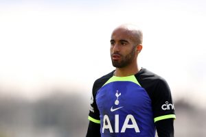 (Photo by Lewis Storey/Getty Images) - Lucas chamou um dos companheiros para jogar no São Paulo.