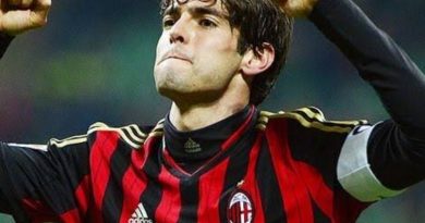 Kaká foi formado pelo São Paulo e melhor do mundo pelo Milan. (Foto: Twitter do Milan)