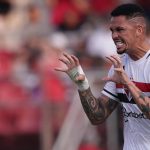 Luciano marca e São Paulo bate Internacional no Brasileirão. (Foto: Twitter do Brasileirão)