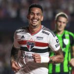 Luciano voltou a ser uma peça importante no São Paulo. (Foto: Twitter do São Paulo)