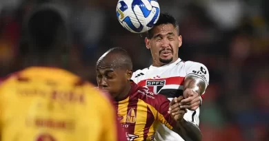 Greve de gols de Luciano faz torcida do São Paulo pedir outro atacante no time. (Foto: Twitter do São Paulo)