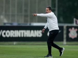 Corinthians tem três jogadores barrados antes de clássico contra São Paulo. (Foto: Twitter do Corinthians)