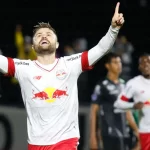 Red Bull Bragantino tem contrato com empresa que pode vir a ser a fornecedora de material esportivo do São Paulo. (Foto: Twitter do Red Bull Bragantino)