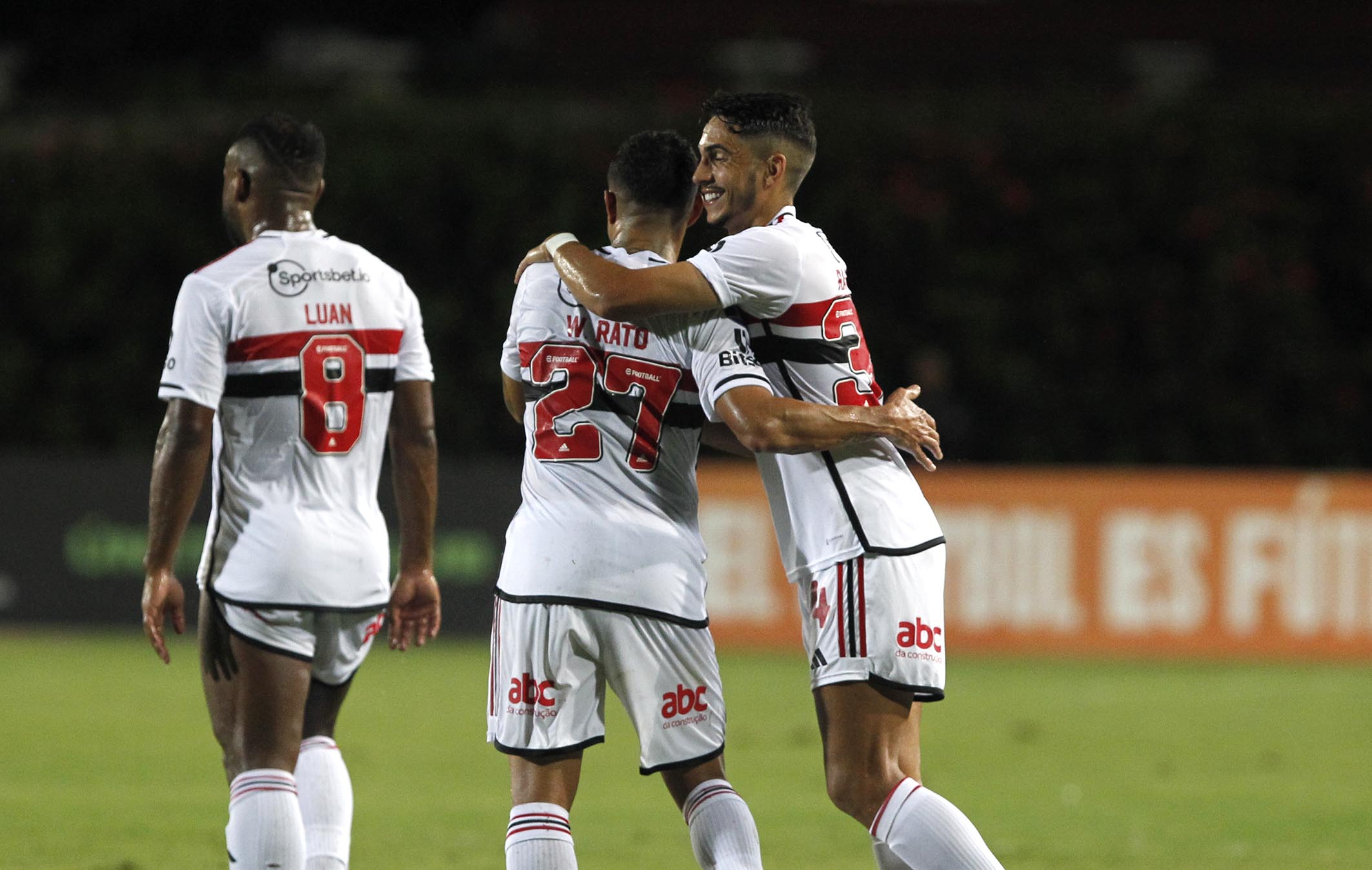 Sólido E Com Golaço De Rato São Paulo Vence Puerto Cabello E Se Aproxima Da Vaga No Mata Mata 