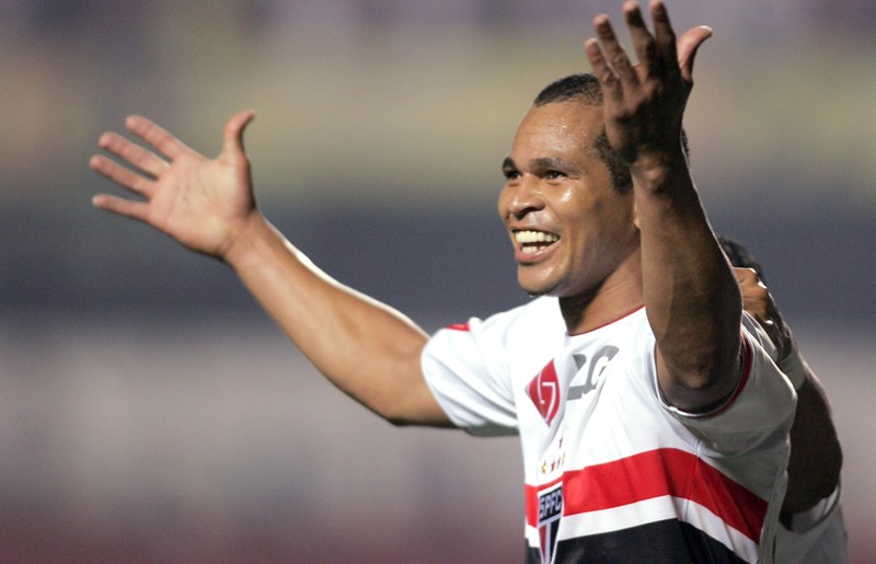 Aloisio comete gafe ao pedir jogadores do São Paulo na seleção. (Foto: Twitter do São Paulo)