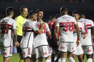 São Paulo vence, mas já tem problema para próxima partida. (Foto: Rubens Chiri / saopaulofc.net)