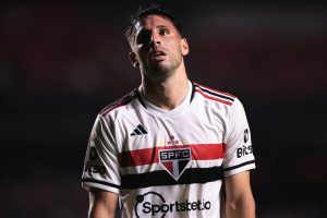 Foto: Ettore Chiereguini/AGIF - Calleri é um dos líderes do São Paulo.