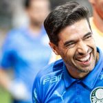 Foto: Fernando Moreno/AGIF - Abel pode dar uma "mãozinha" ao São Paulo.