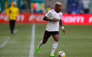 Marinho segue em negociação com o São Paulo. (Foto: Twitter do Flamengo)