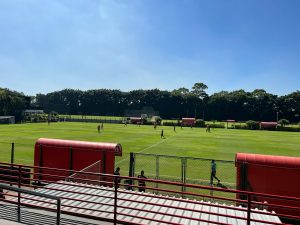 Torcida do São Paulo ficou animada com novidade no CT. (Foto: Renato Celestrino)