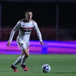 Patryck teve poucas chances na equipe principal do São Paulo. (Foto: Twitter do São Paulo)