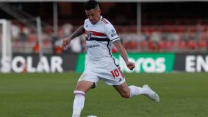 Luciano virou peça importante do São Paulo. (Foto: Twitter do São Paulo)