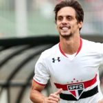 Formado no São Paulo, Rodrigo Caio tem destino encaminhado. (Foto: Divulgação)