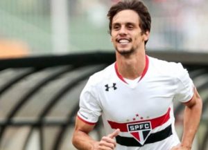 Formado no São Paulo, Rodrigo Caio tem destino encaminhado. (Foto: Divulgação)